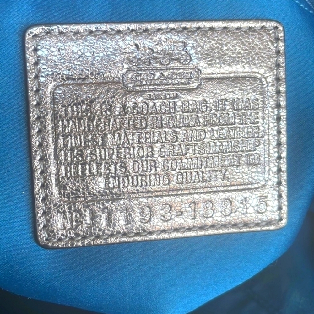 COACH Madison Metallic Leather Lindsey Large Bag - Picture 7 of 16